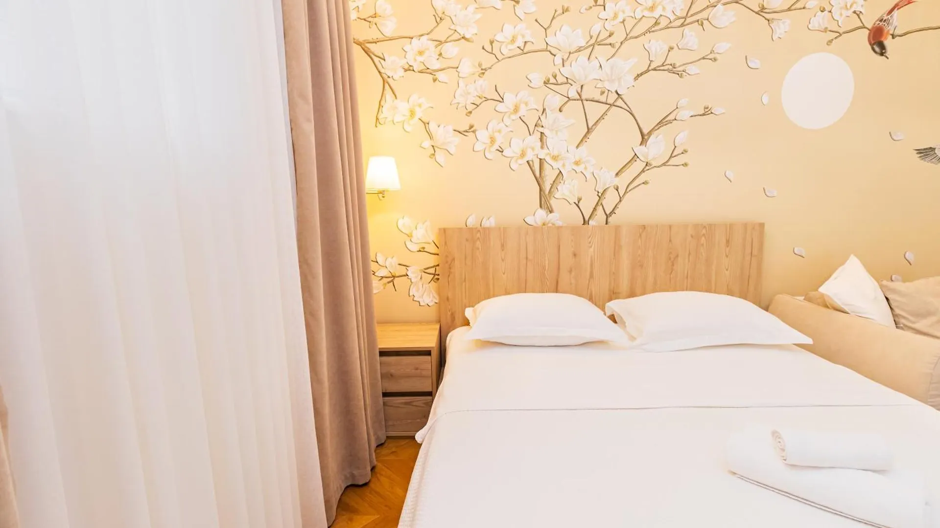 Blossom Cane Apartment Tirana