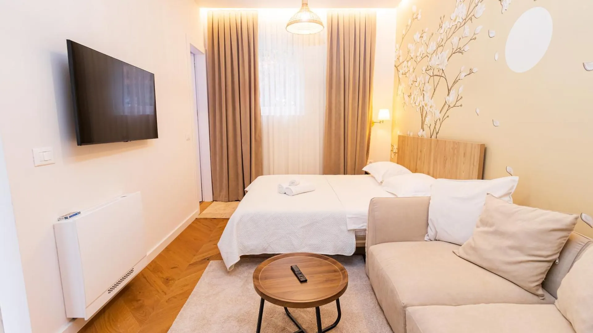 Blossom Cane Apartment Tirana
