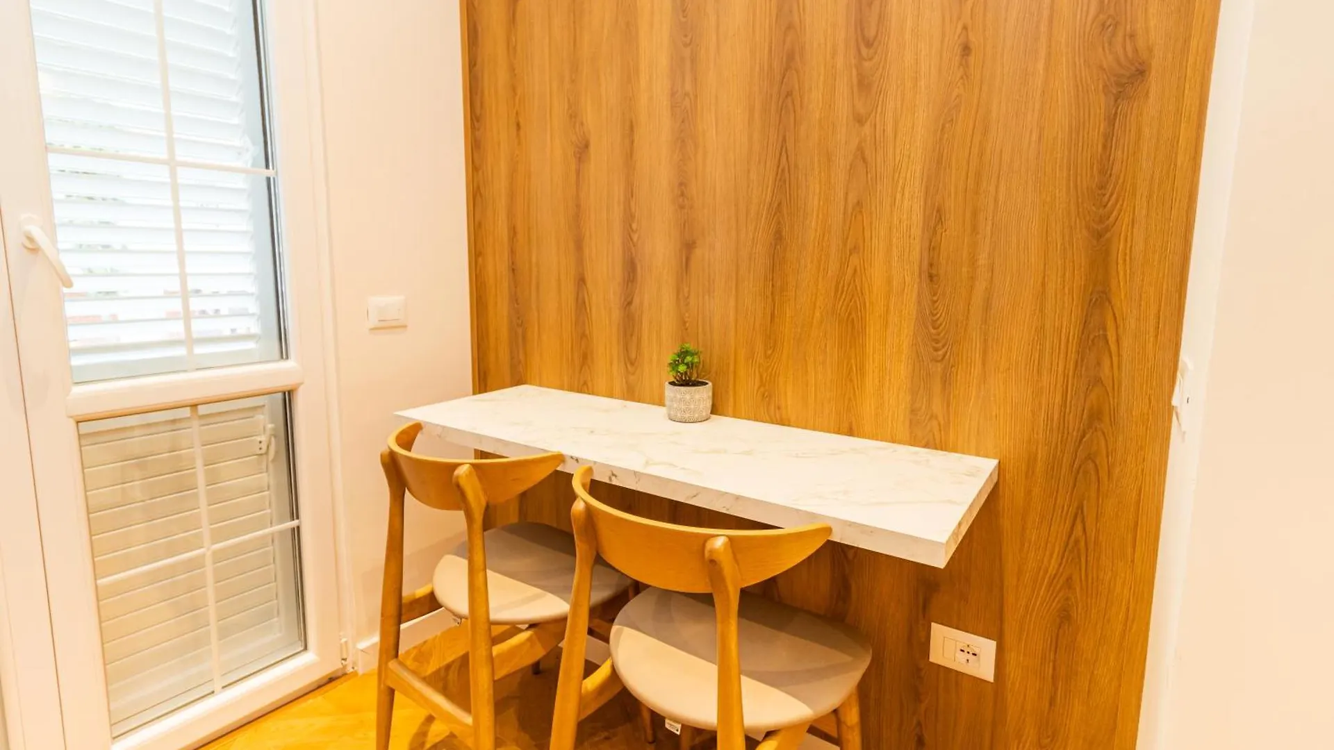 Blossom Cane Apartment Tirana