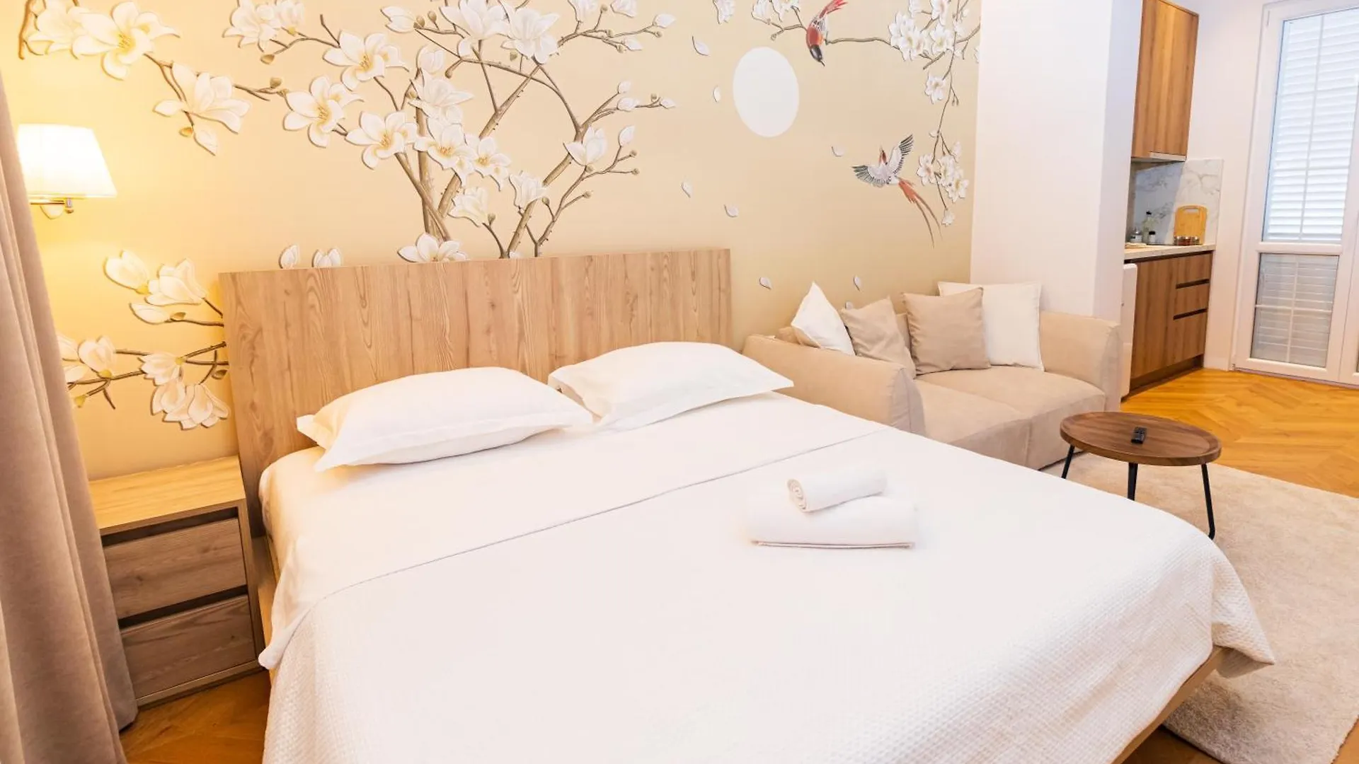Blossom Cane Apartment Tirana